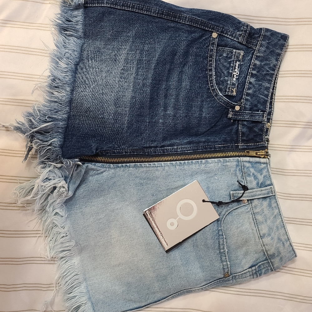 Fashion Nova Full Zipper Shorts